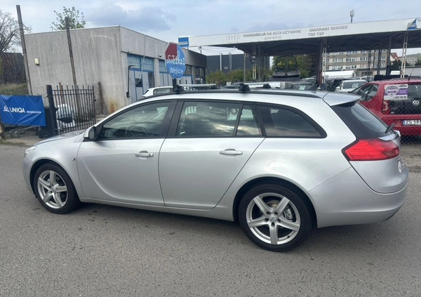 Opel Insignia cena 22999 przebieg: 240000, rok produkcji 2011 z Kowalewo Pomorskie małe 326